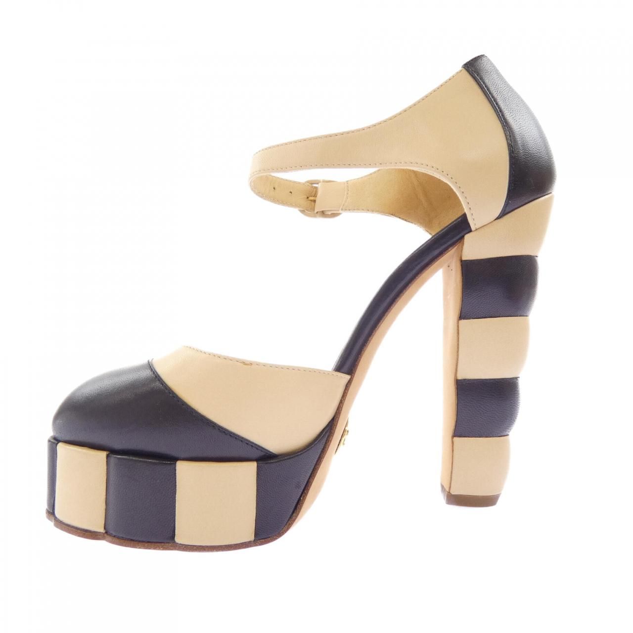 Chanel Pumps Heel Beige — view 2