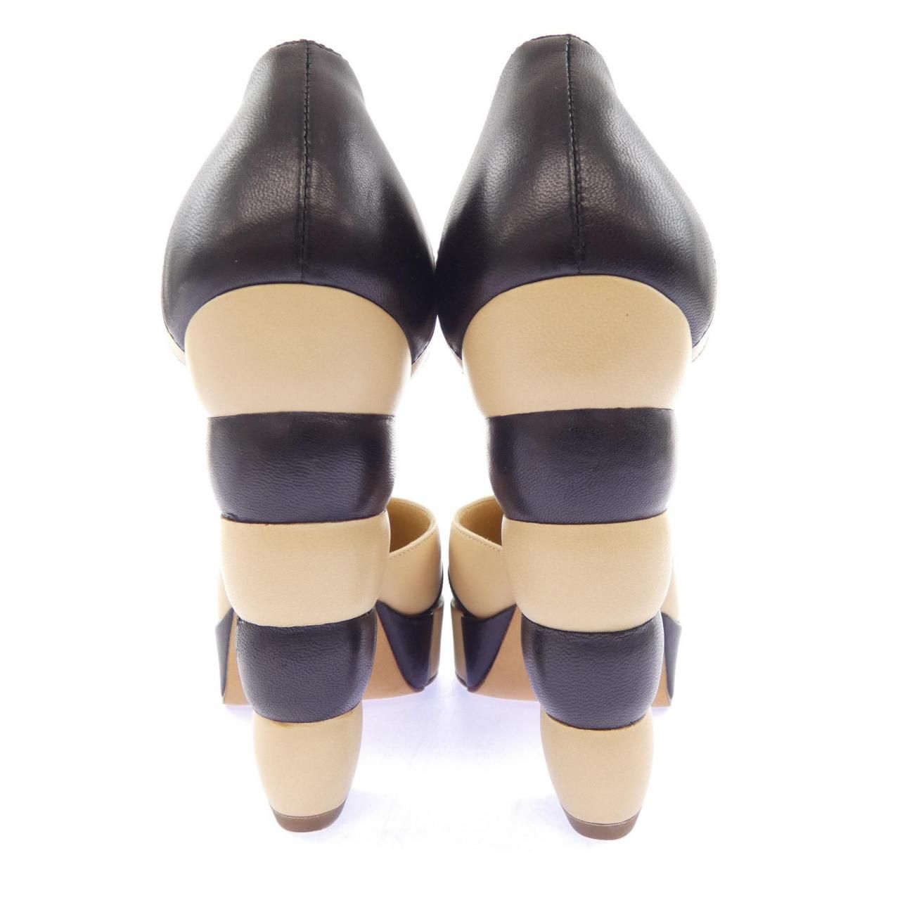 Chanel Pumps Heel Beige — view 5
