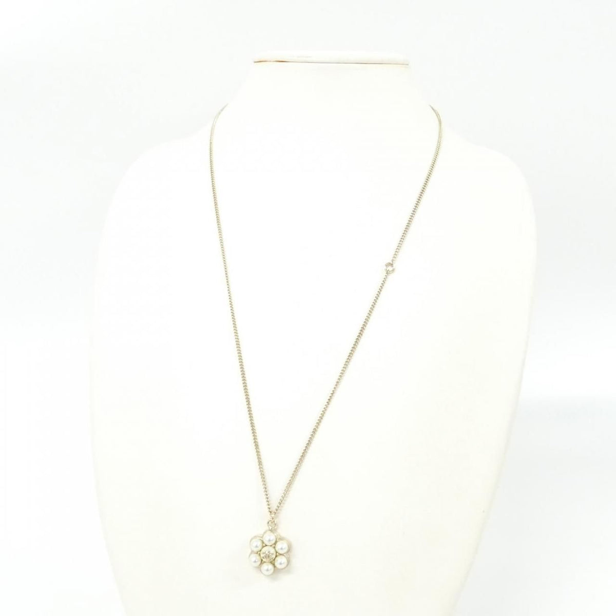 Chanel Necklace Gold — view 6