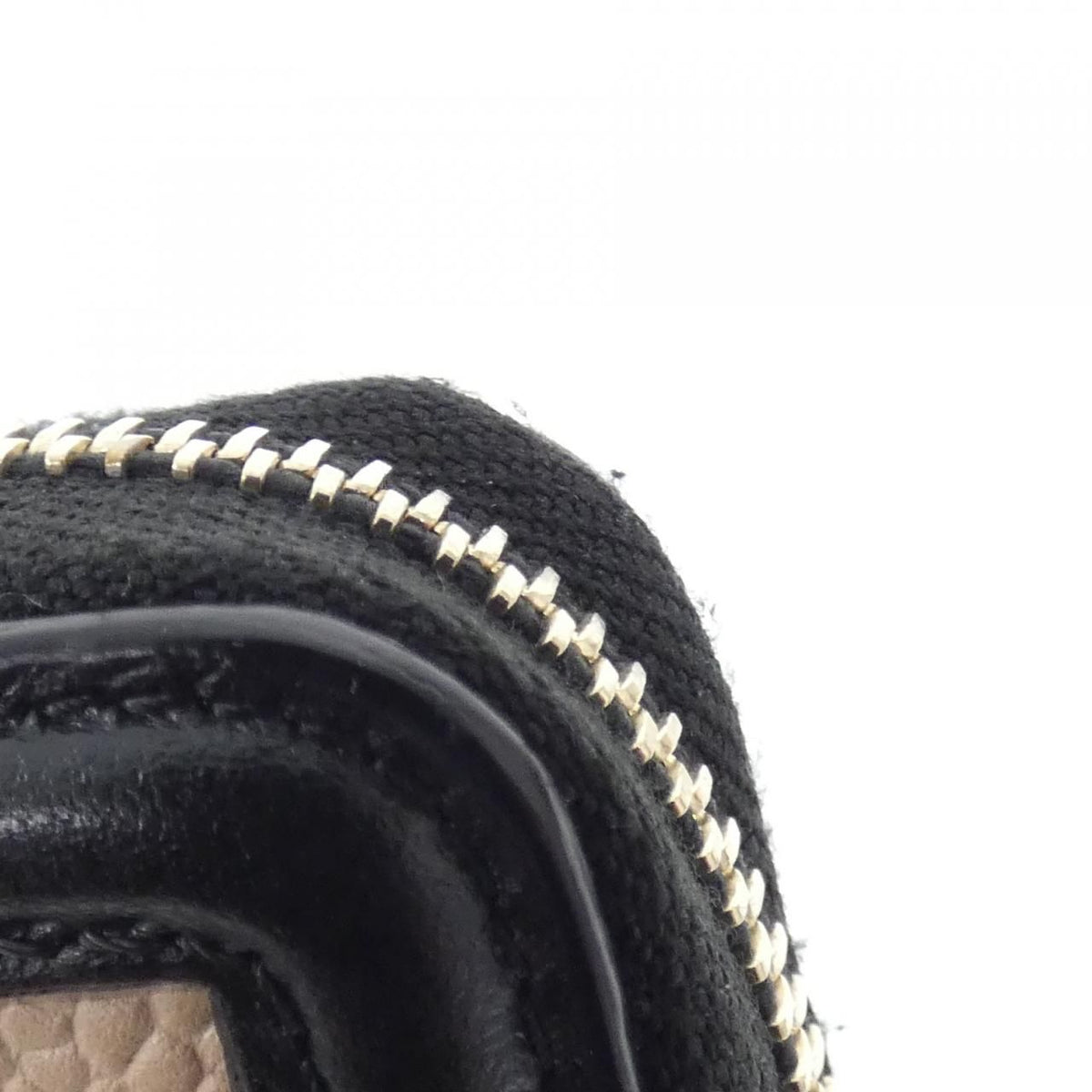 Chanel Coin Case Coin Purse Beige — view 5