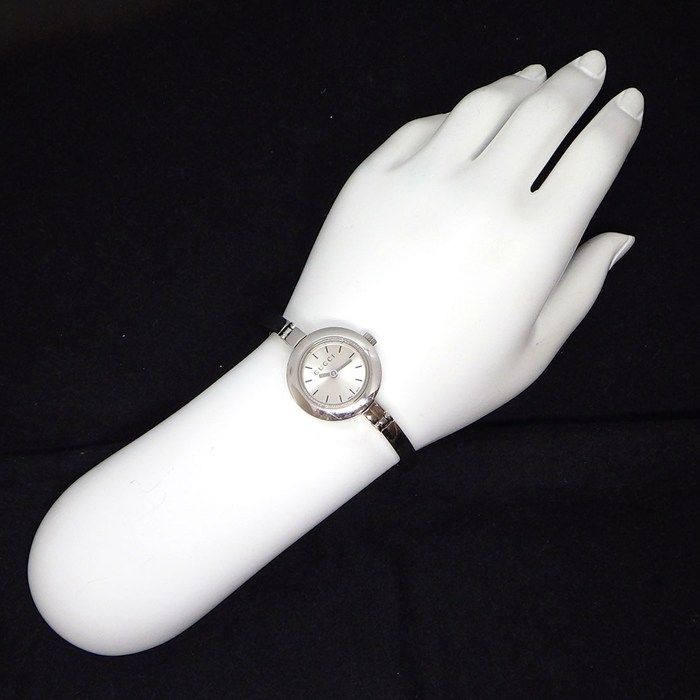 Gucci Watch Bangle Round 105 Sunray Silver Dial SS Quartz Analog — view 6