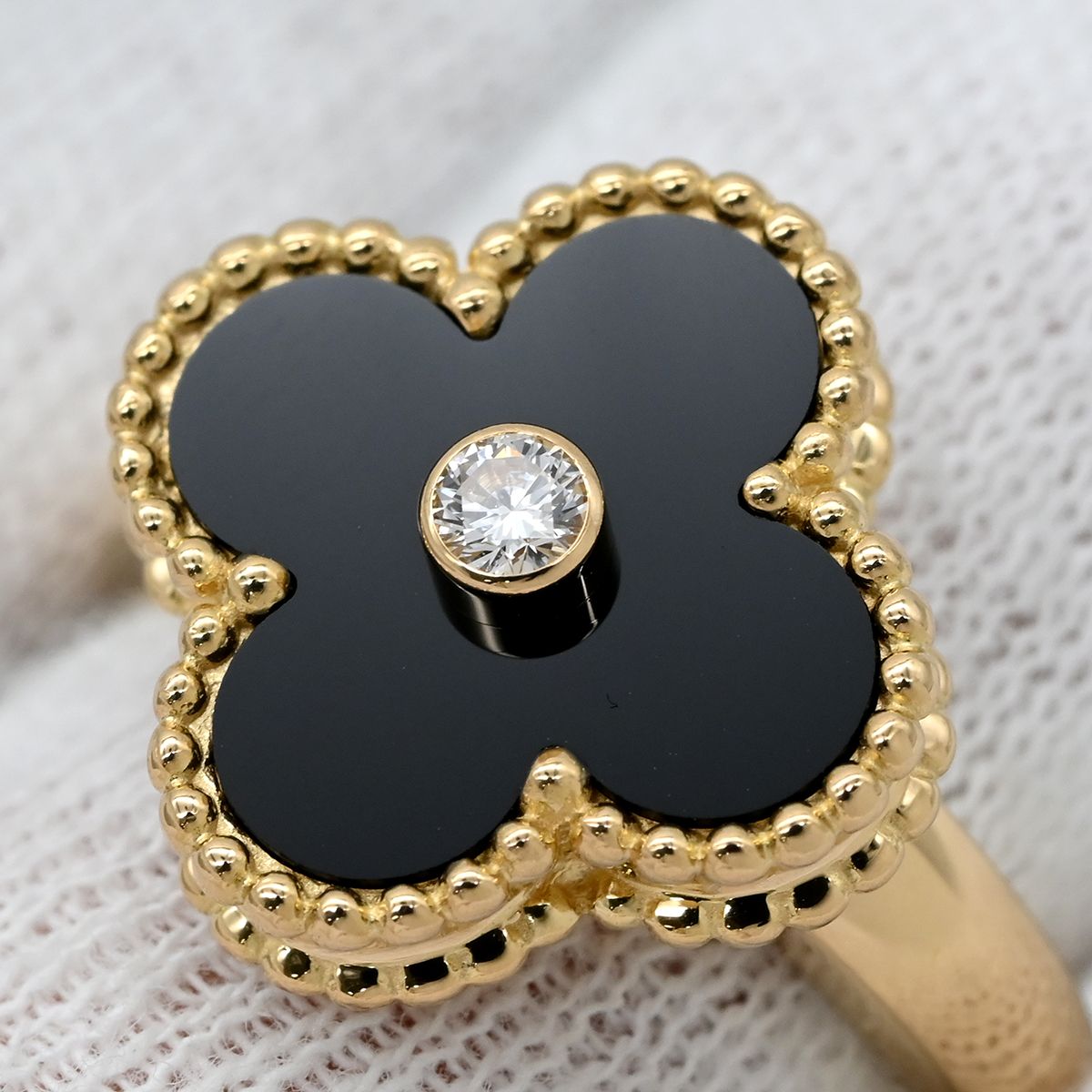Van Cleef & Arpels Ring Vintage Alhambra Black Yellow Gold 51 Diamond Onyx — view 6