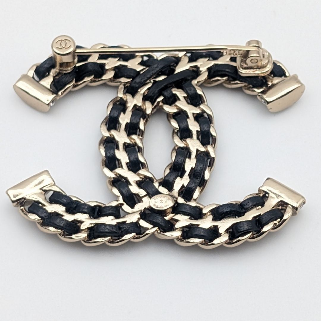 Chanel Brooch CC Logo Leather Chain Gold Black Rhinestone Recent — view 5
