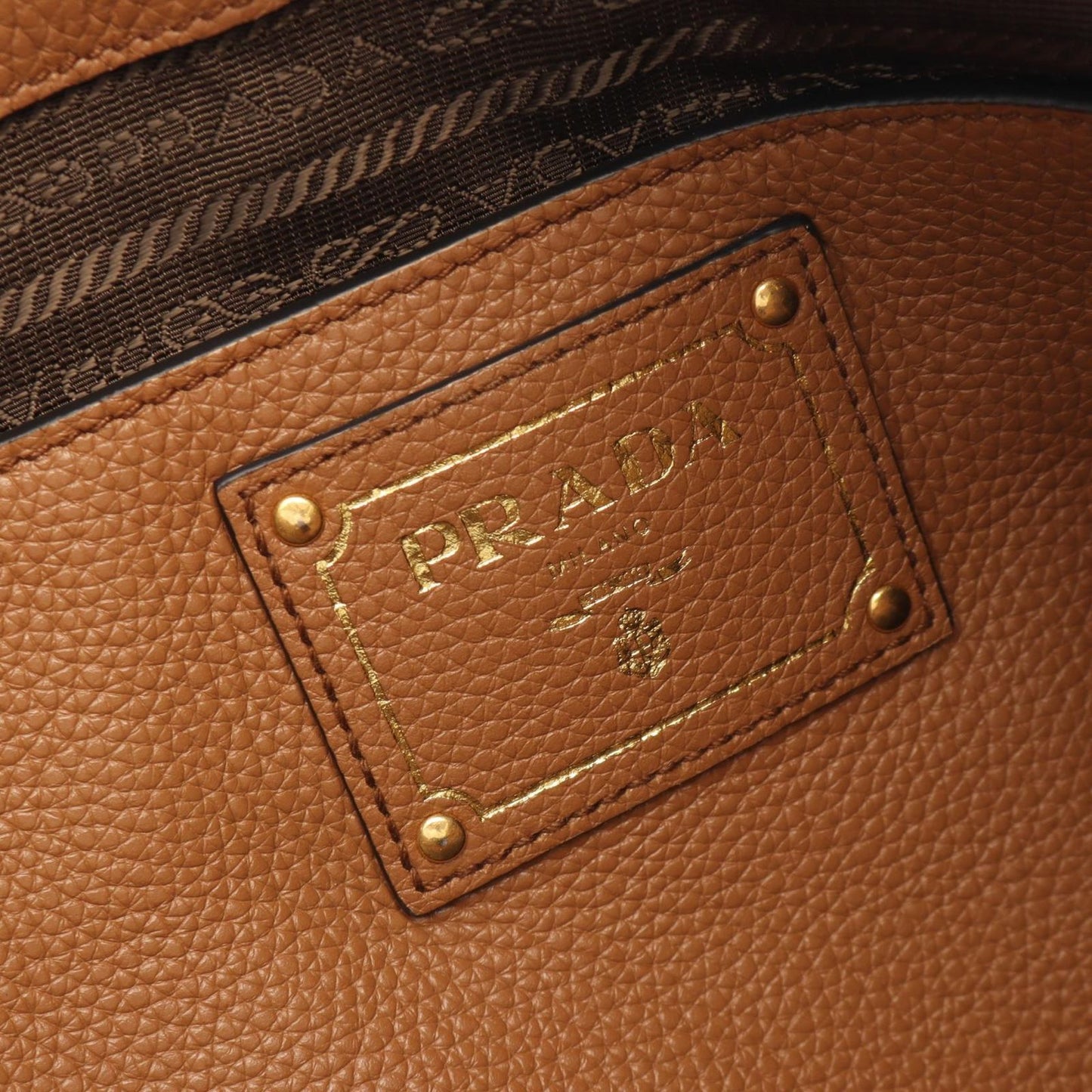 Prada Tote Bag Vitello Phenix Brown Leather Metal Logo 2-Way — view 4