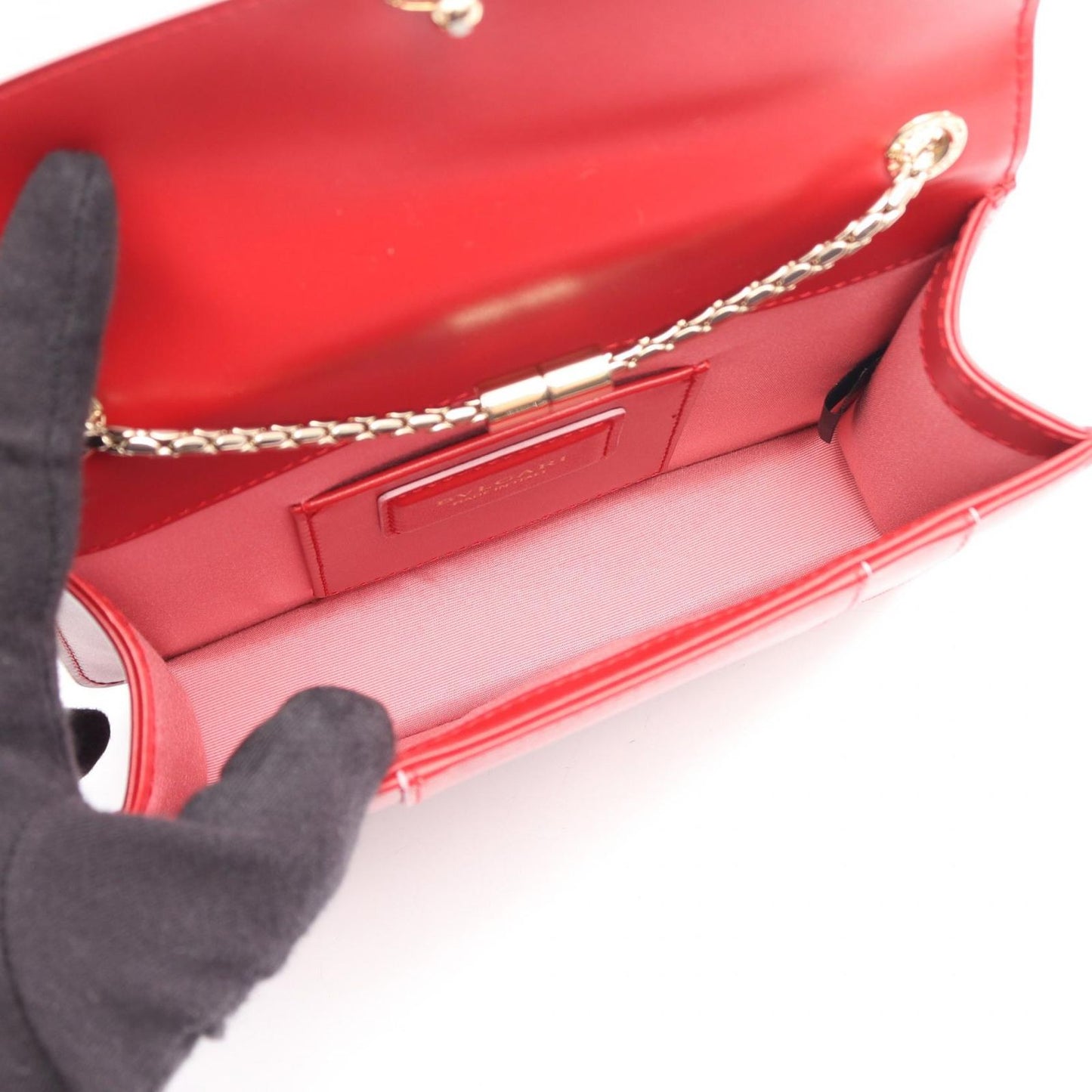 Bvlgari Shoulder Bag Serpenti Forever Red Leather — view 3