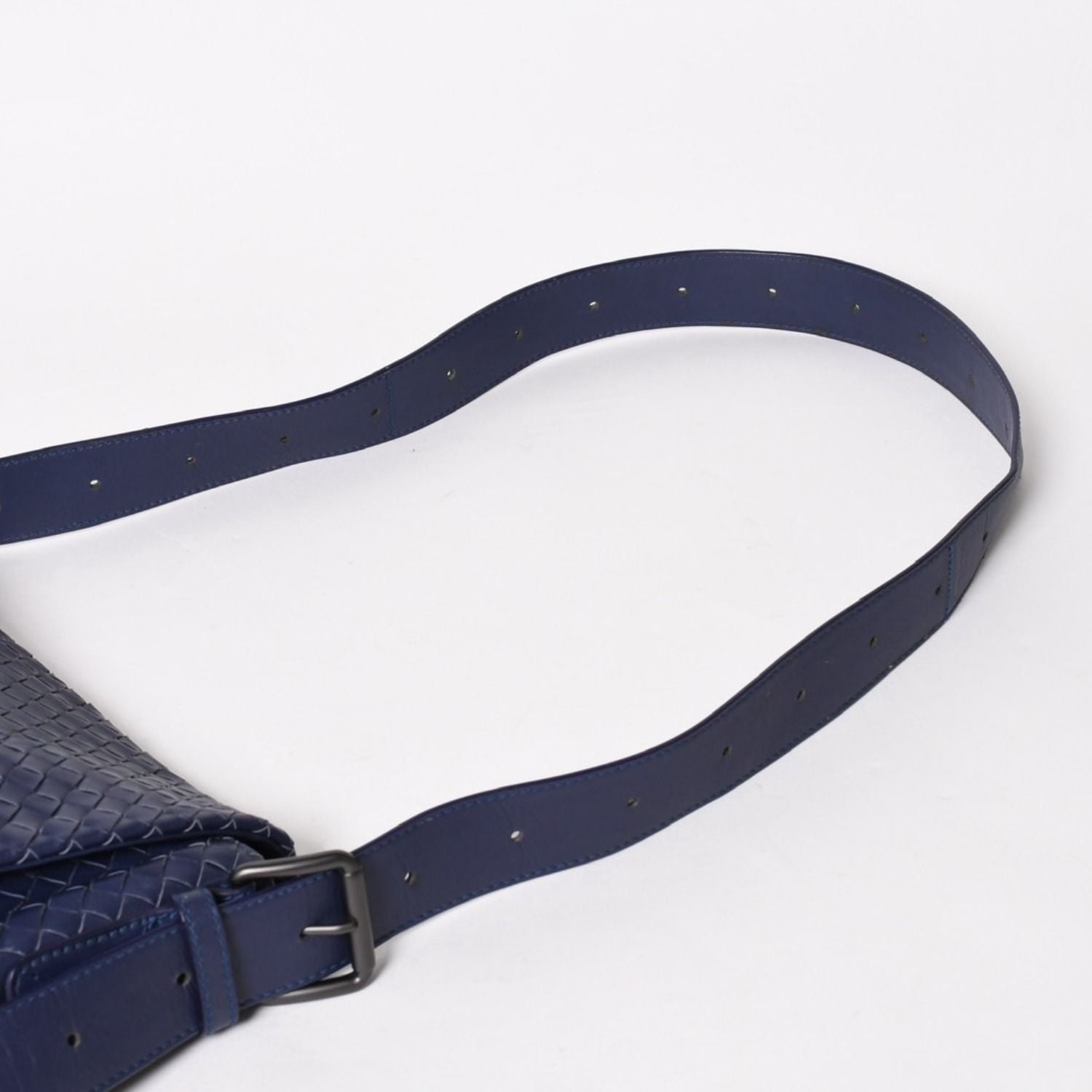 Bottega Veneta Shoulder Bag Intrecciato Blue Matte Silver — view 6