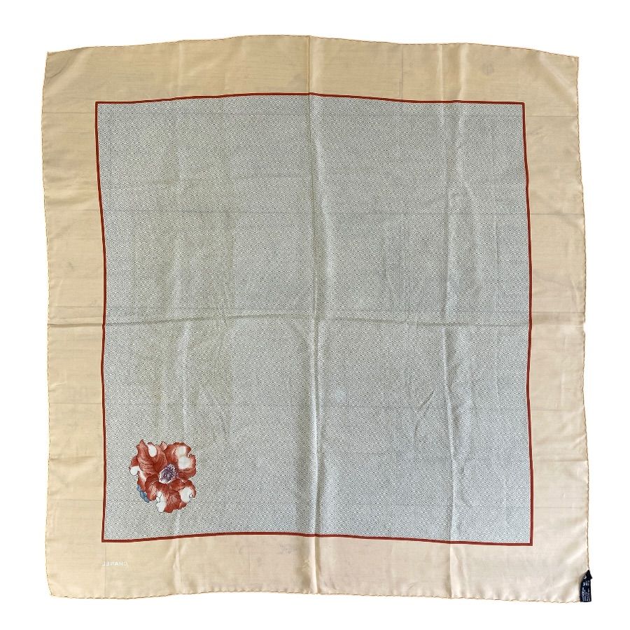 Chanel Scarf Shawl Camellia Silk Beige — view 7
