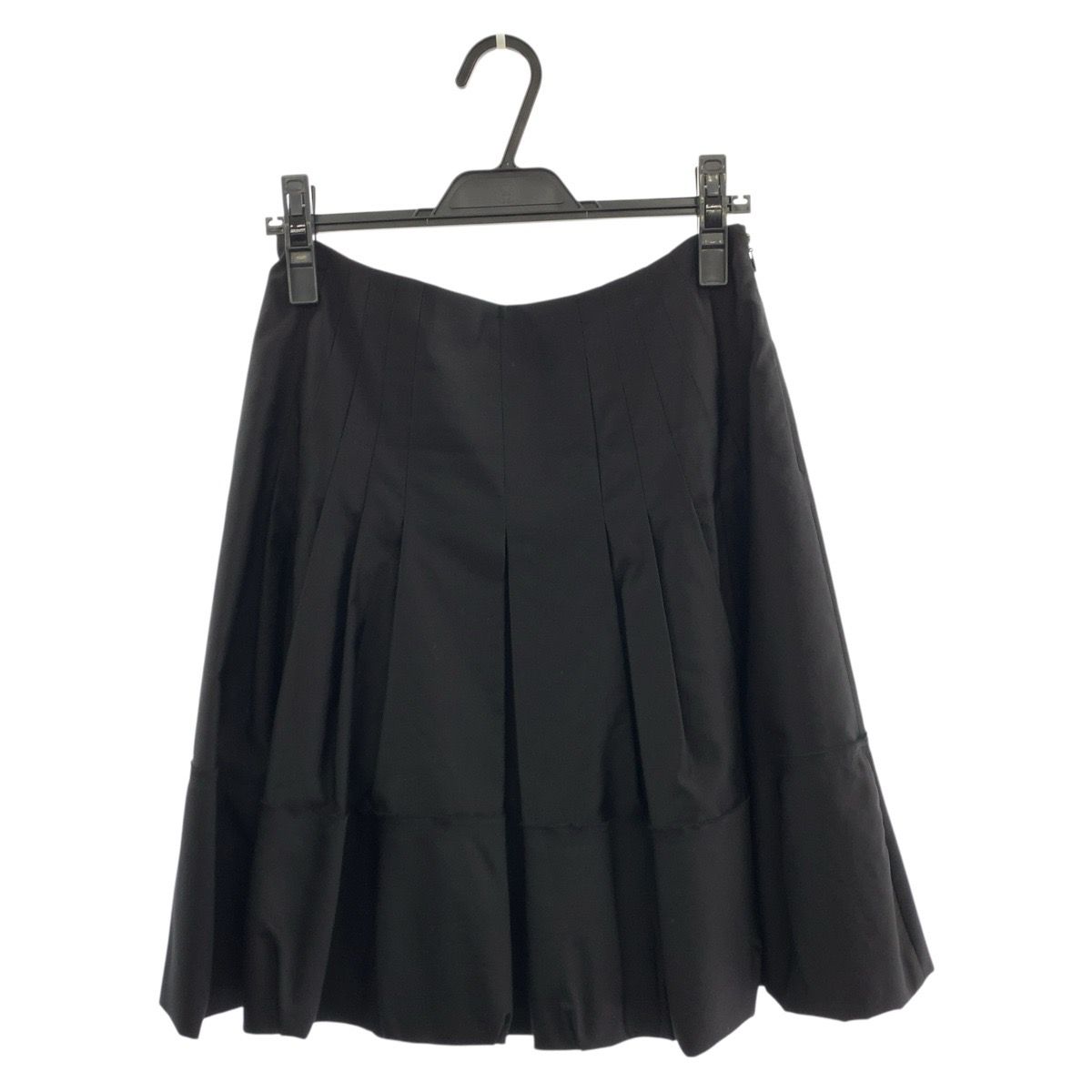 Prada 38 Black Wool Silk Skirt Pleated