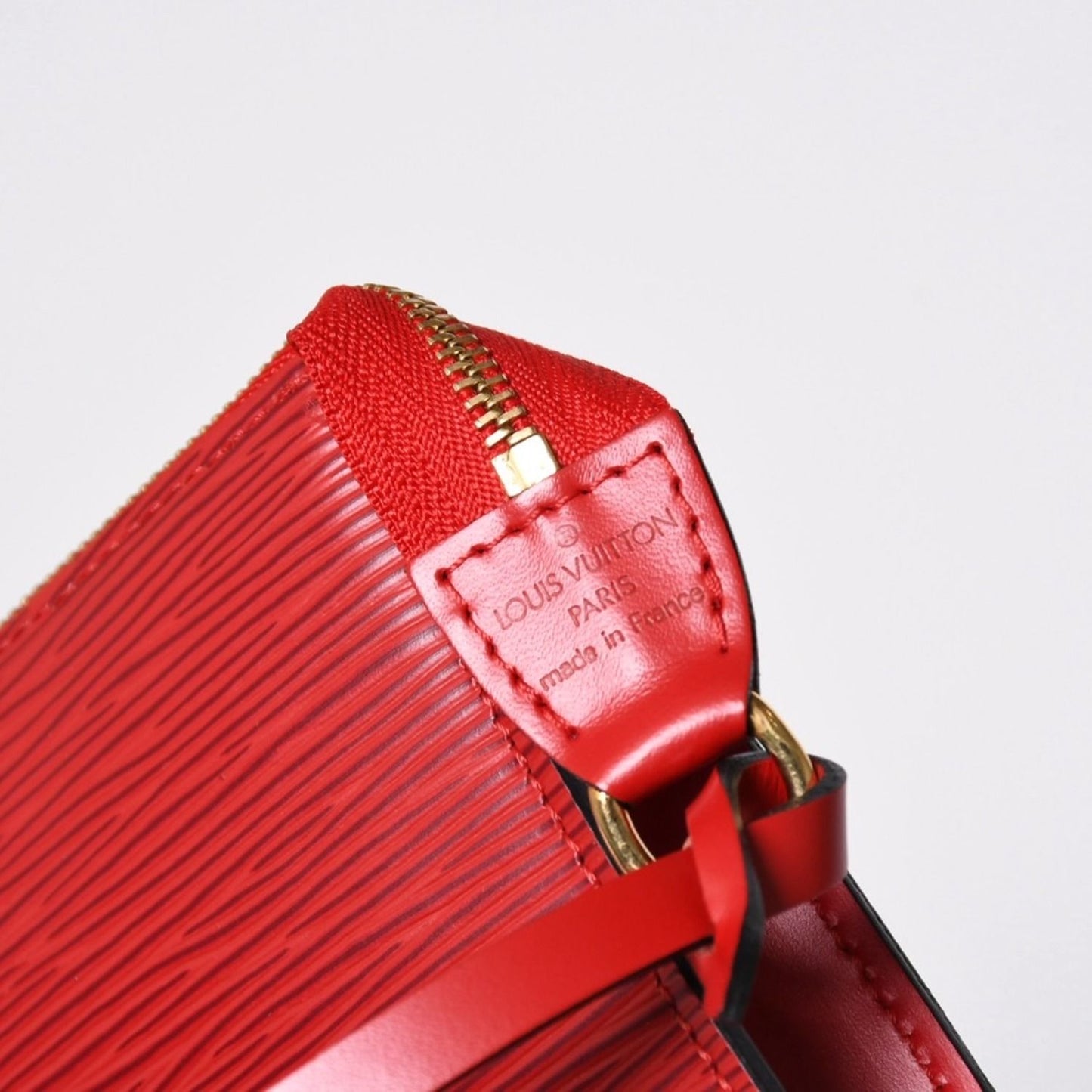 Louis Vuitton Pochette Accessoires Epi Leather Castilian Red Gold — view 5