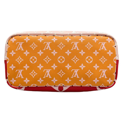 Louis Vuitton Tote Bag Giant Monogram Neverfull MM Rouge — view 5