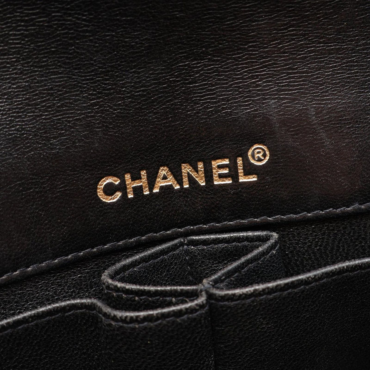 Chanel Shoulder Bag Choco Bar Black Lambskin East West Chain — view 4