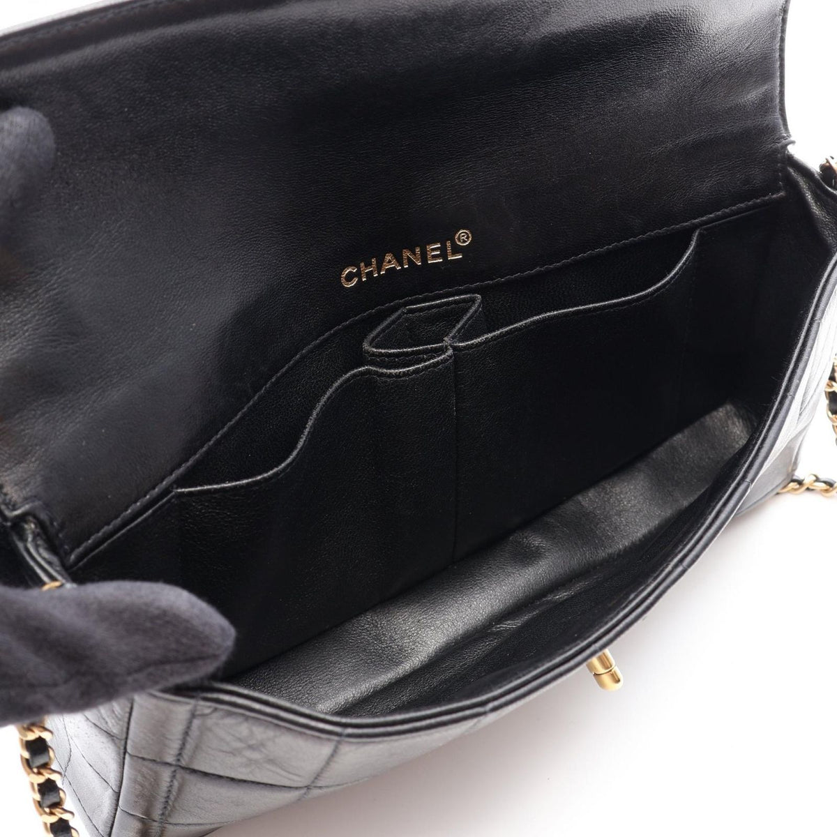 Chanel Shoulder Bag Choco Bar Black Lambskin East West Chain — view 3