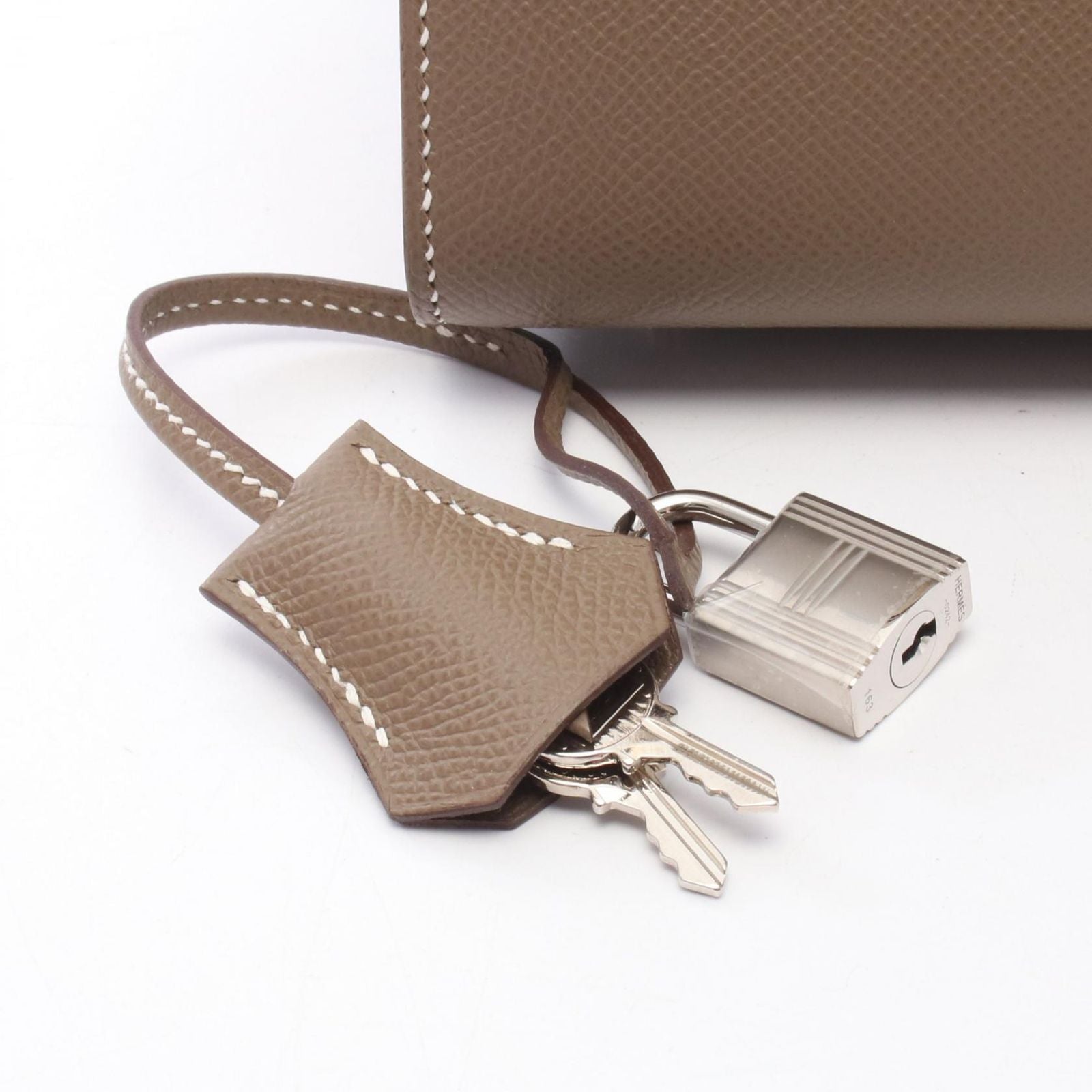 Hermes Birkin 25 Series Etoupe Leather Handbag — view 6