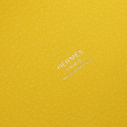 Hermes Picotin Lock PM Lime Leather Handbag — view 4