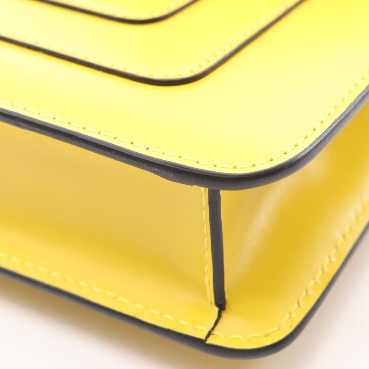 Bvlgari Shoulder Bag Serpenti Forever Yellow Leather — view 6