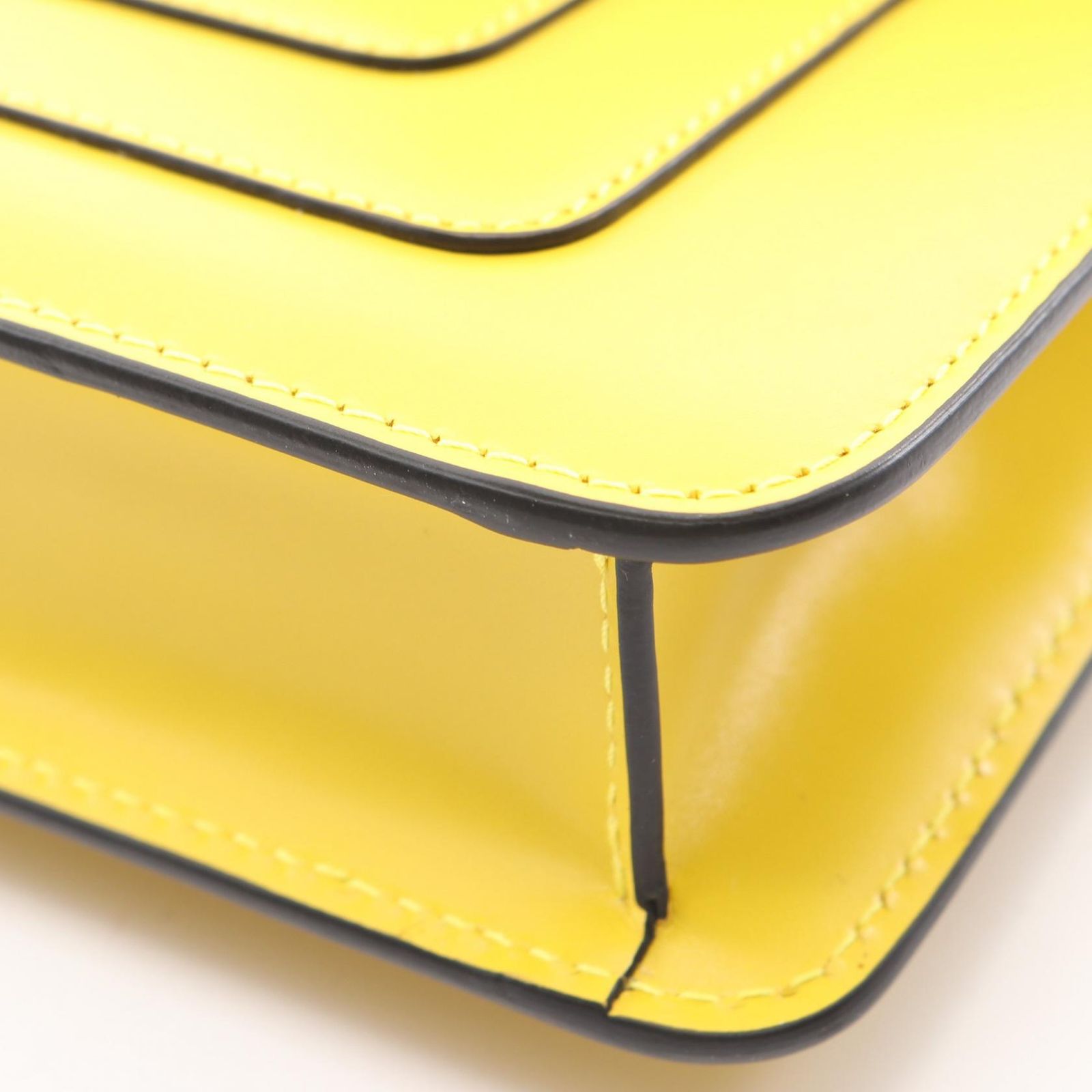 Bvlgari Shoulder Bag Serpenti Forever Yellow Leather — view 6