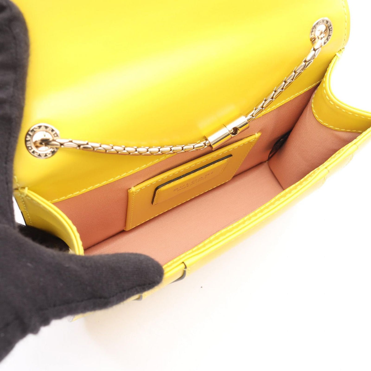 Bvlgari Shoulder Bag Serpenti Forever Yellow Leather — view 3