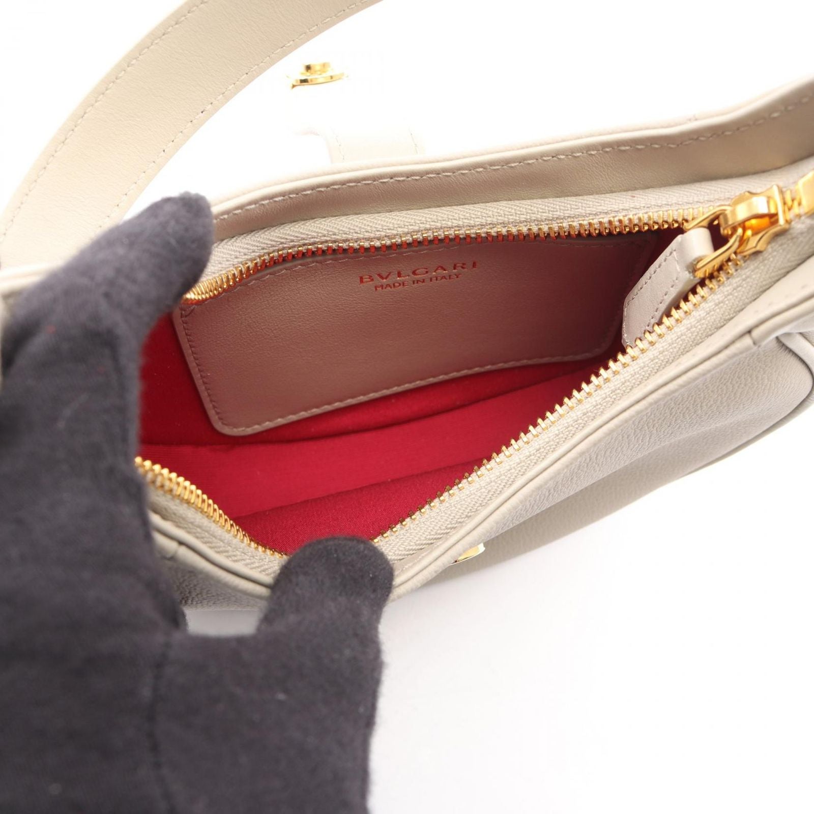 Bvlgari Serpenti Ellipse Small 2-Way Gray Leather Handbag — view 3