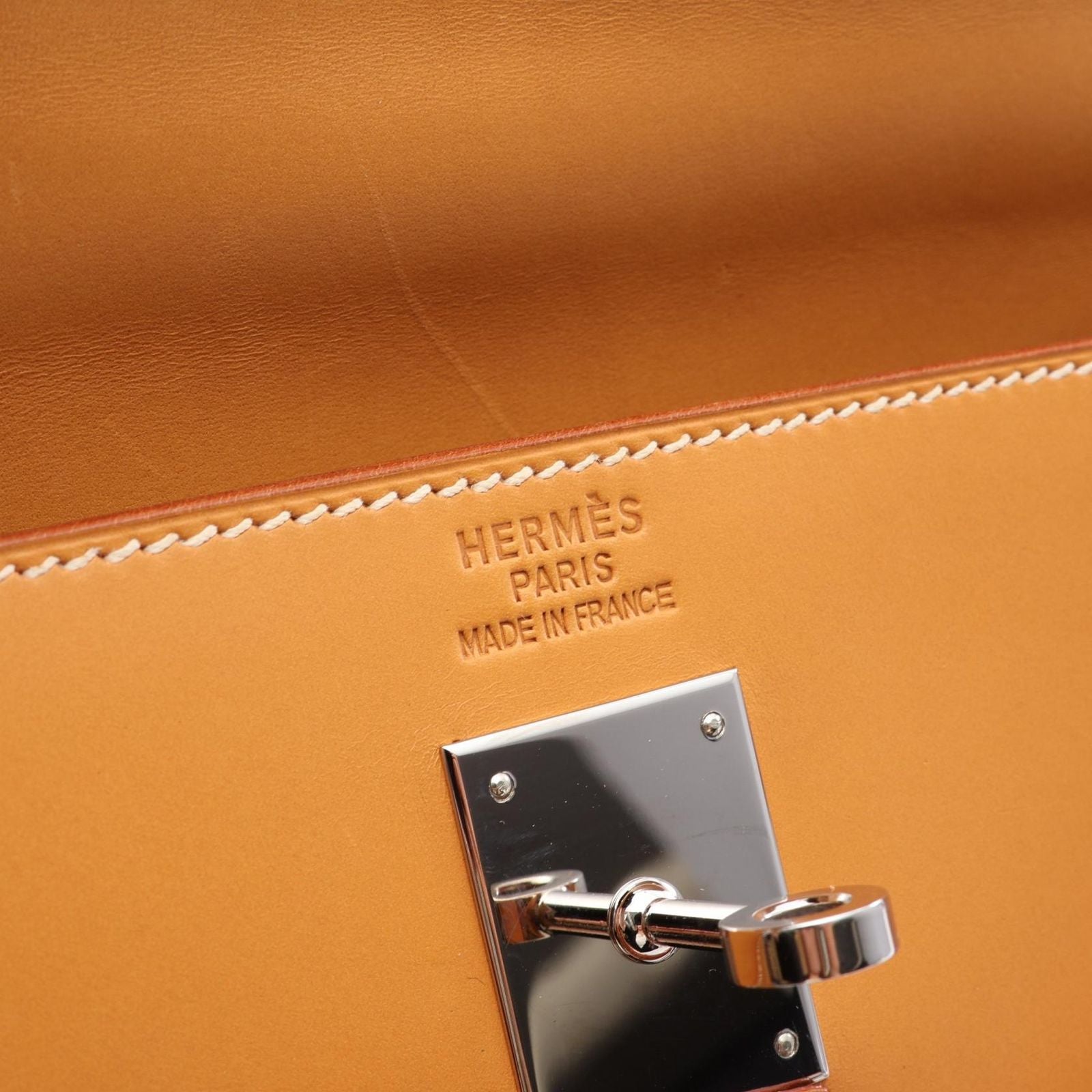 Hermes Kelly 35 2-Way Natural Leather Handbag — view 4