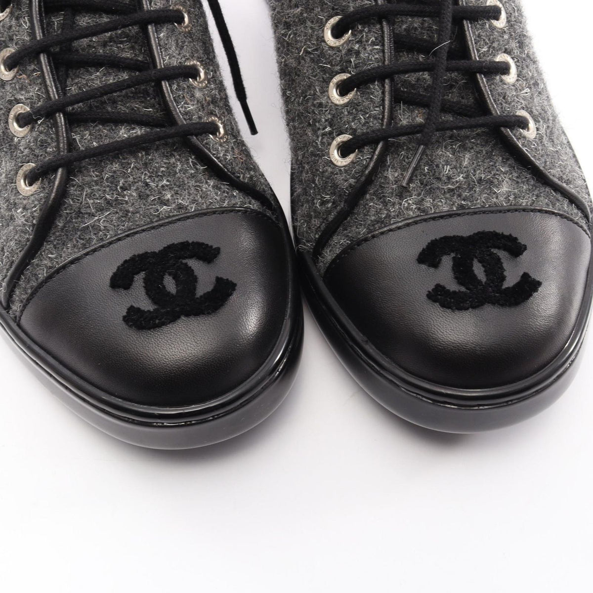 Chanel Sneakers CC Logo Fabric Leather CC Tweed High — view 8