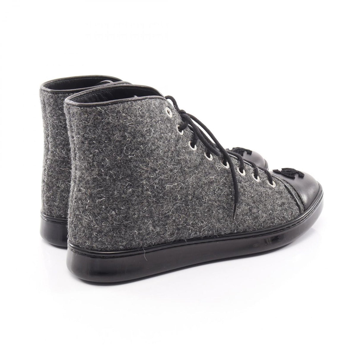 Chanel Sneakers CC Logo Fabric Leather CC Tweed High — view 2