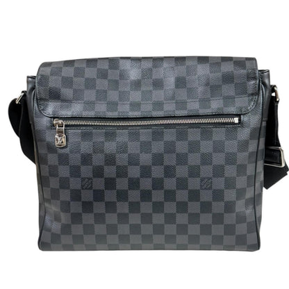 Louis Vuitton District MM NM Damier Graphite Shoulder Bag Canvas Black Vintage — view 3