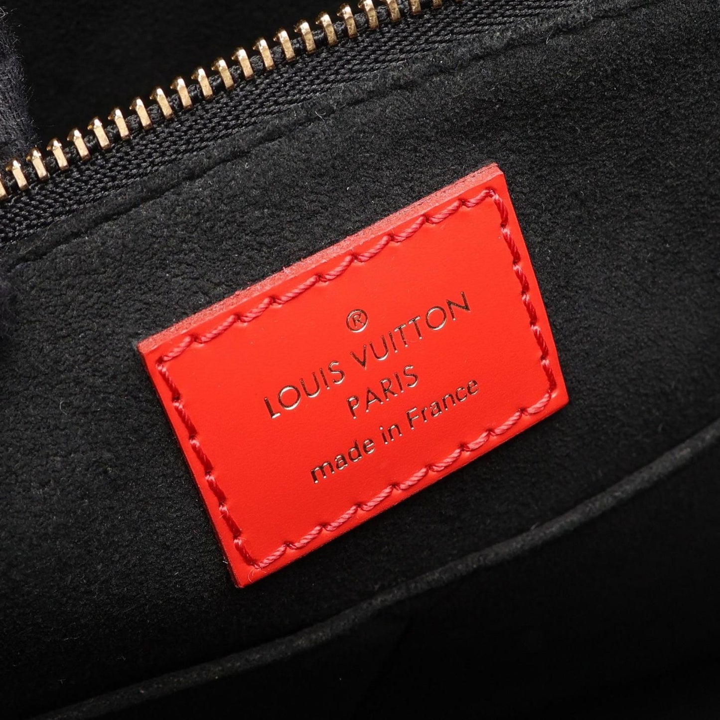 Louis Vuitton Tote Bag On The Go GM Monogram Empreinte LV Crafty 2-Way Black — view 4