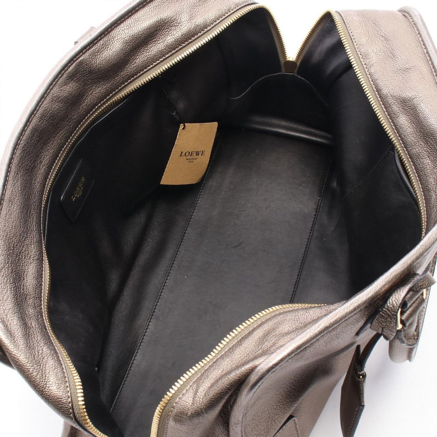 Loewe Amazona 36 Metallic Blanc Leather Handbag — view 3