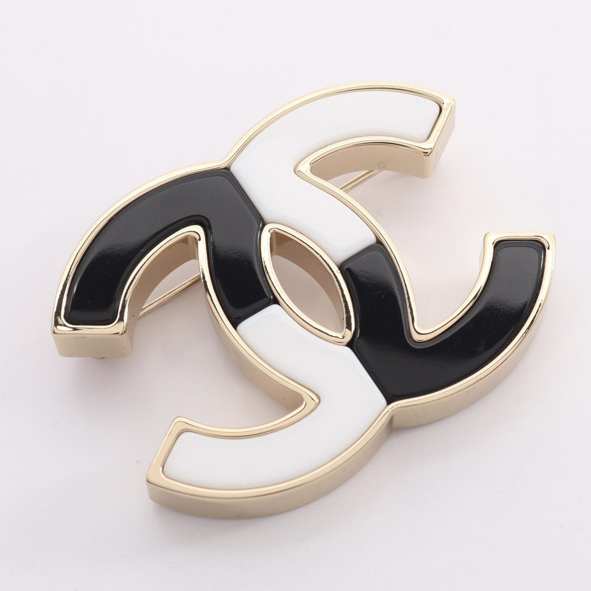 Chanel Brooch CC Logo — view 4