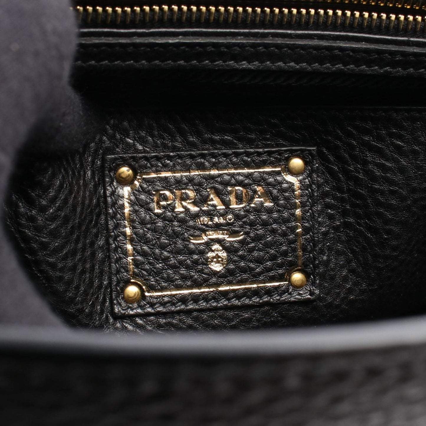 Prada Vitello Daino 2-Way Black Leather Handbag — view 4