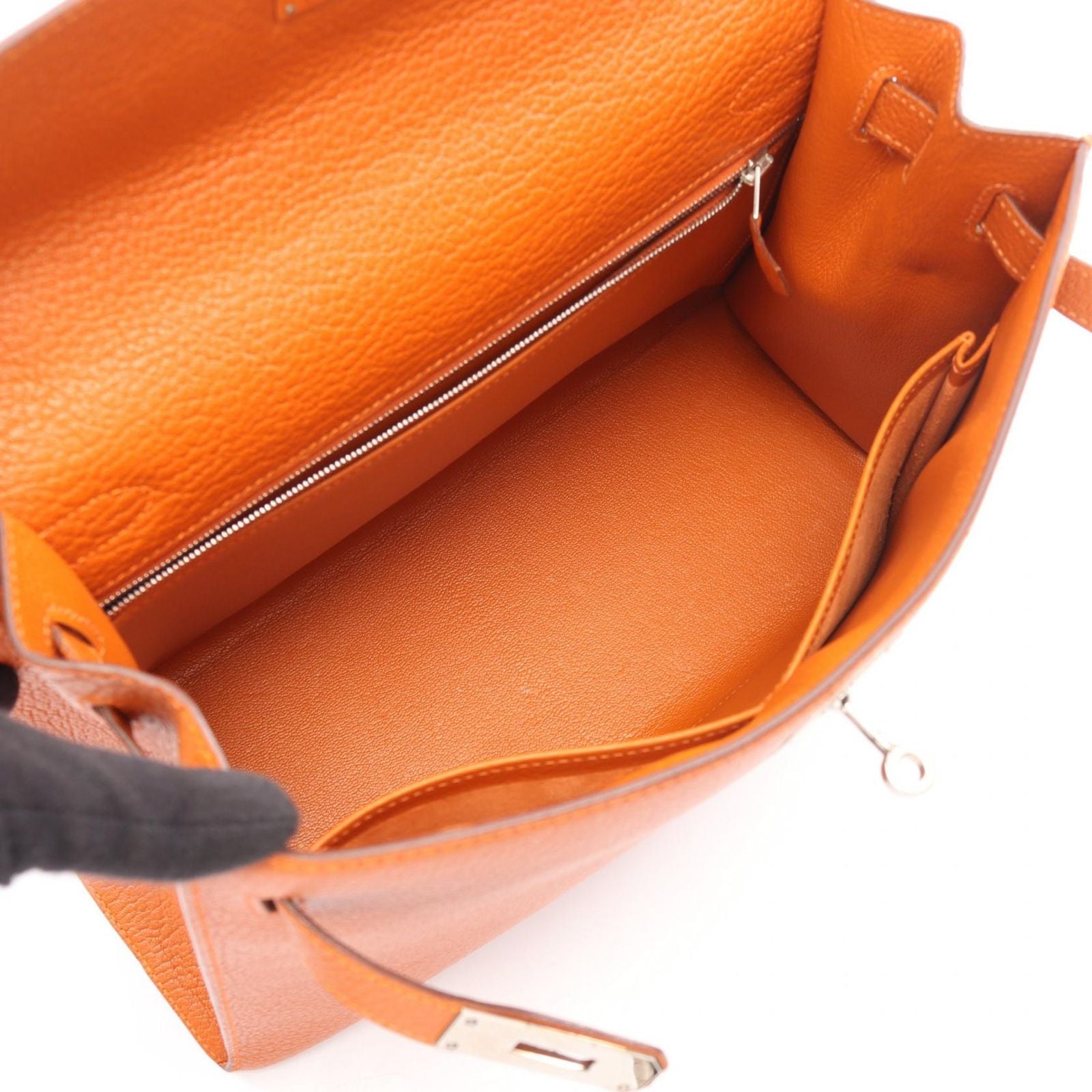 Hermes Kelly 32 Handbag — view 3