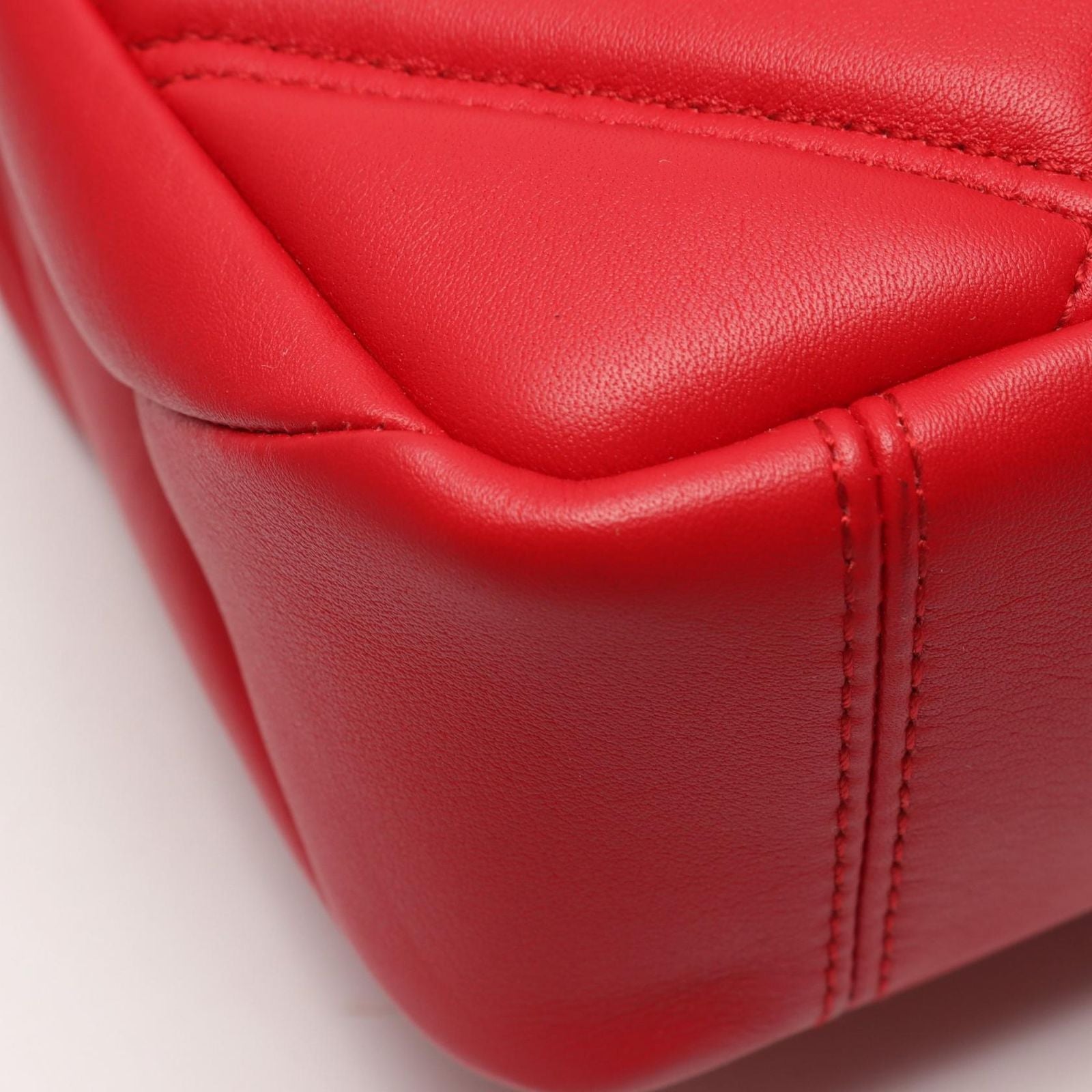 Bvlgari Handbag Serpenti Cabochon 2-Way Red Leather Shoulder Bag Small — view 7