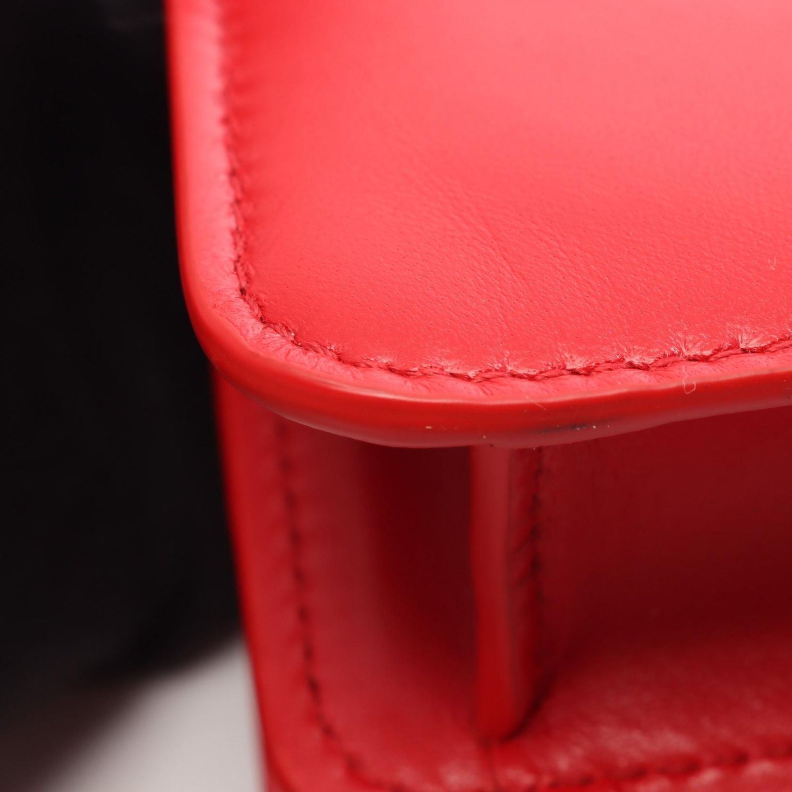 Bvlgari Serpenti Forever 2-Way Red Leather Shoulder Bag — view 7