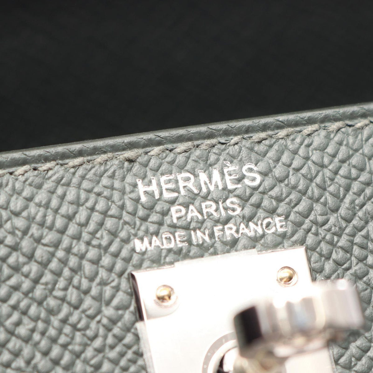 Hermes Kelly 25 Vert Mangrove Sellier 2-Way Handbag — view 4