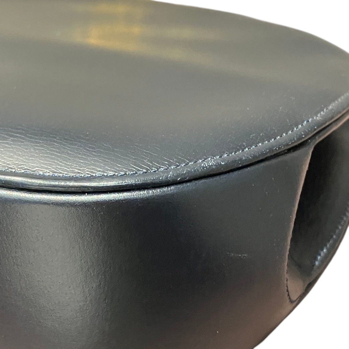 Cartier Saffiano Line Shoulder Bag Leather — view 6