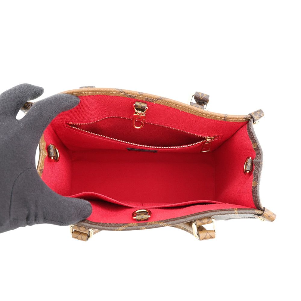 Louis Vuitton Monogram Reverse Giant On The Go PM 2-Way Tote Bag — view 6