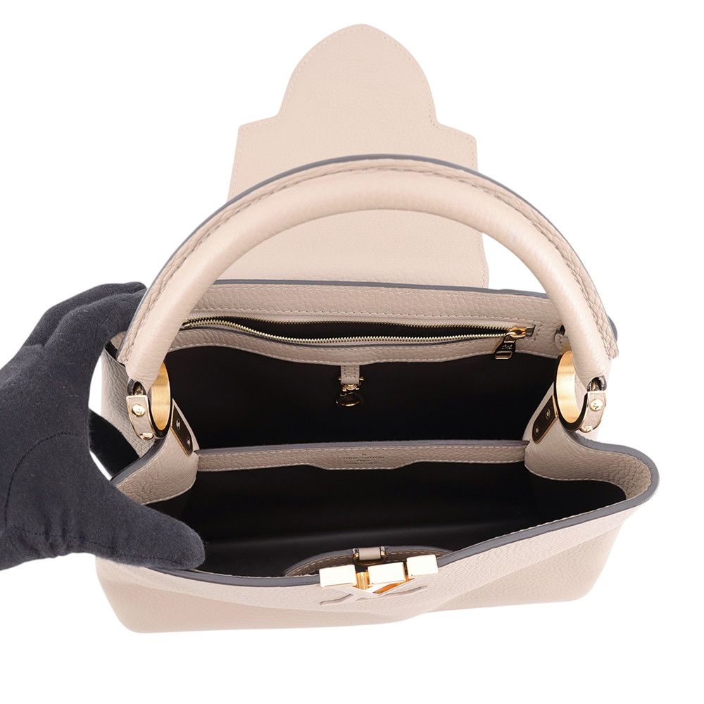 Louis Vuitton Handbag Capucines PM Taurillon Leather 2-Way Shoulder Bag — view 6