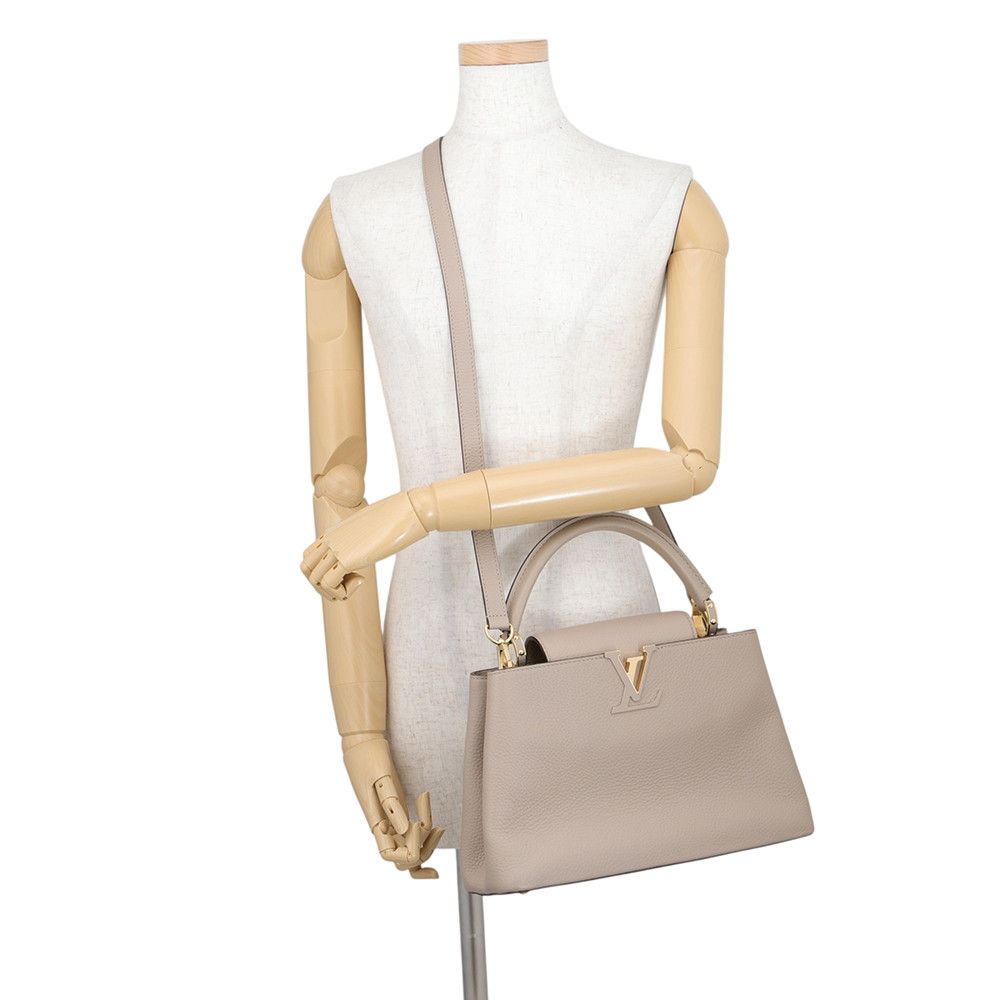 Louis Vuitton Handbag Capucines PM Taurillon Leather 2-Way Shoulder Bag — view 5
