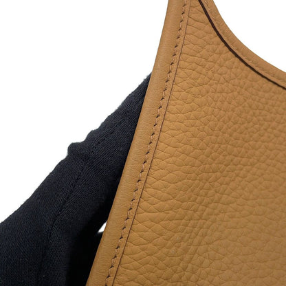Hermes Shoulder Bag Evelyne TPM 85 Amazon Biscuit Nata Gold Taurillon Clemence — view 7