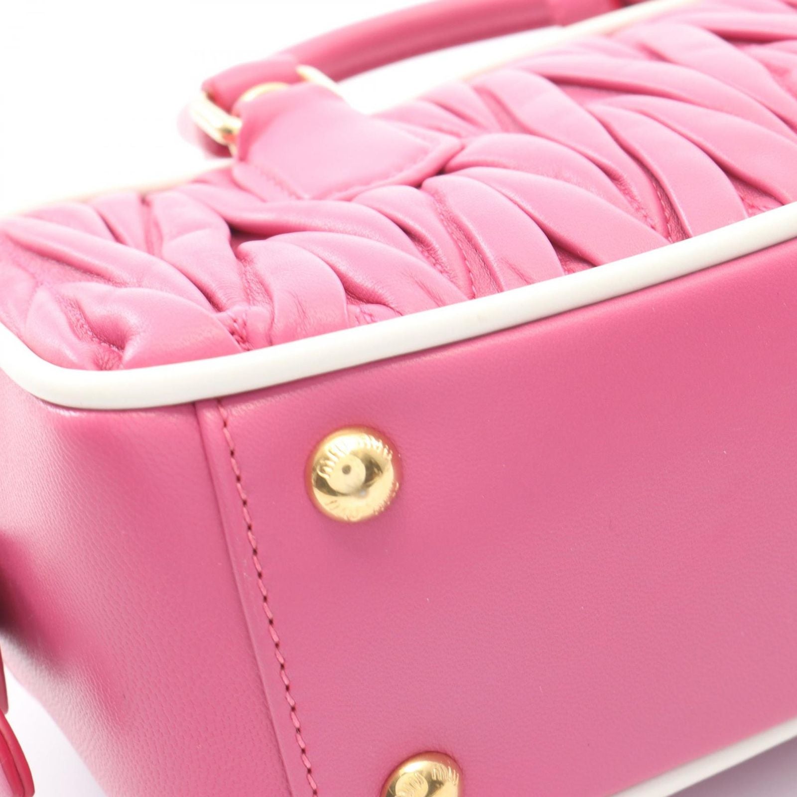 Miu Miu Matelasse 2-Way Pink White Leather Handbag — view 5