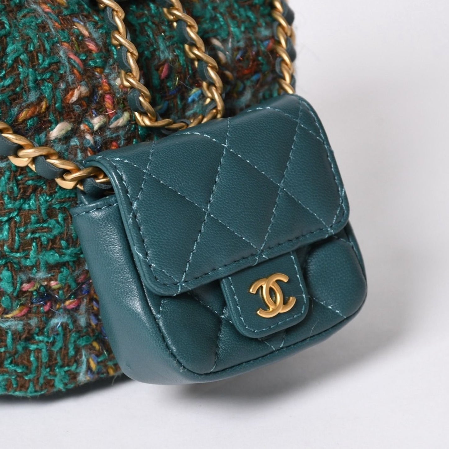 Chanel Small Backpack Base CC Logo Tweed Lambskin Green Gold — view 5