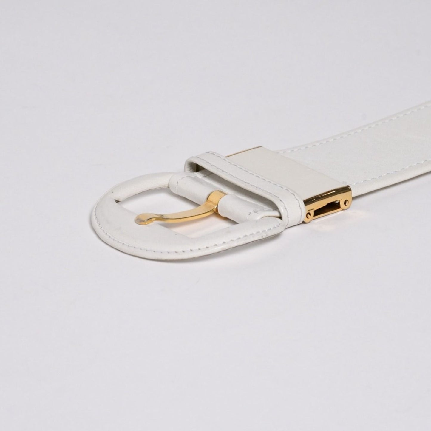 Dior CD Belt Buckle White Gold — view 4