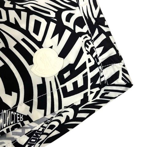 Moncler Shorts Nylon Logo All Over Pattern L White Black — view 8