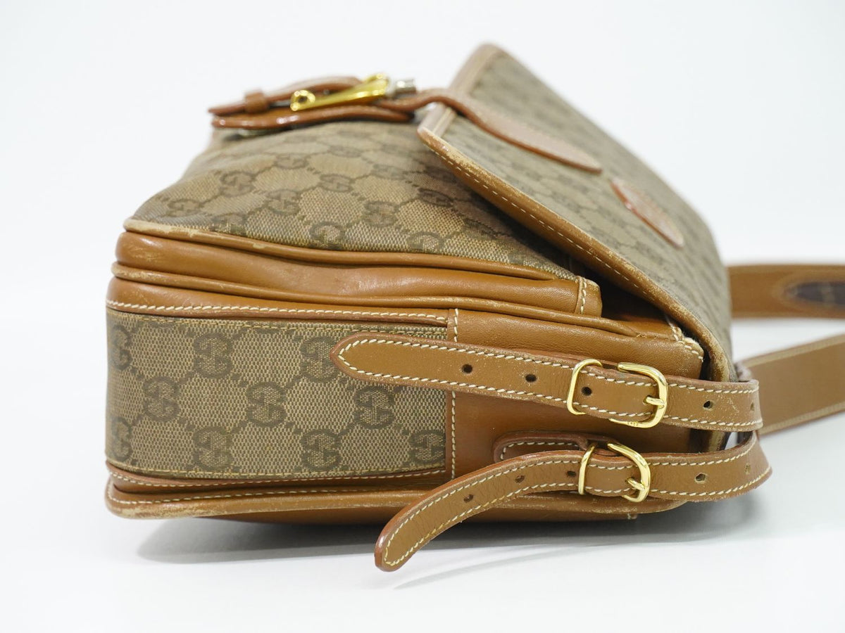 Gucci GG Supreme Shoulder Bag Pochette Brown Vintage — view 4