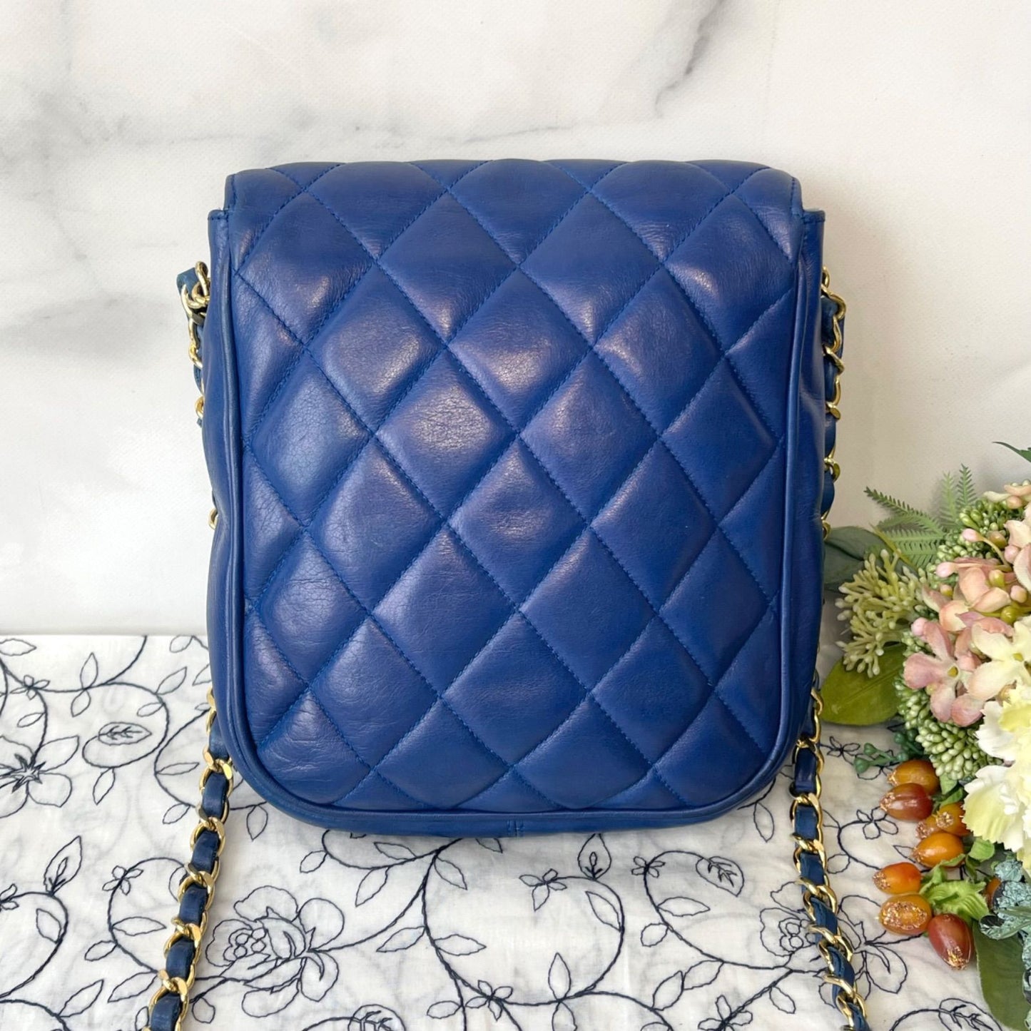 Chanel Vintage Quilted Shoulder Bag Back Blue — view 2