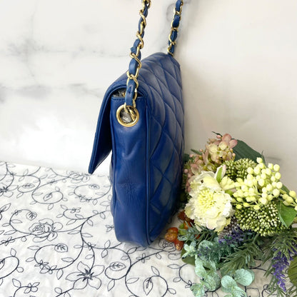 Chanel Vintage Quilted Shoulder Bag Back Blue — view 6