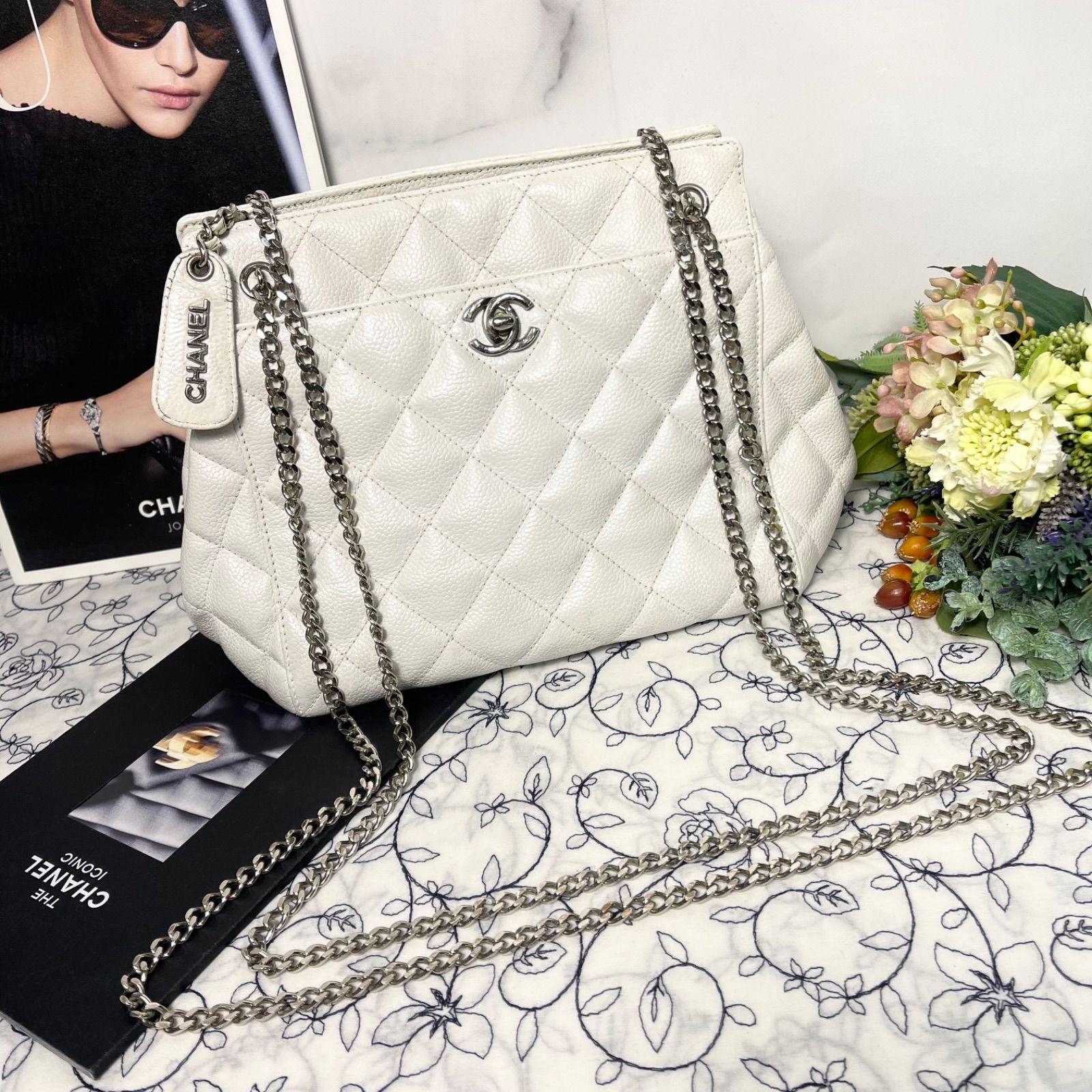 Chanel Caviar Leather Quilted CC Logo Shoulder Bag