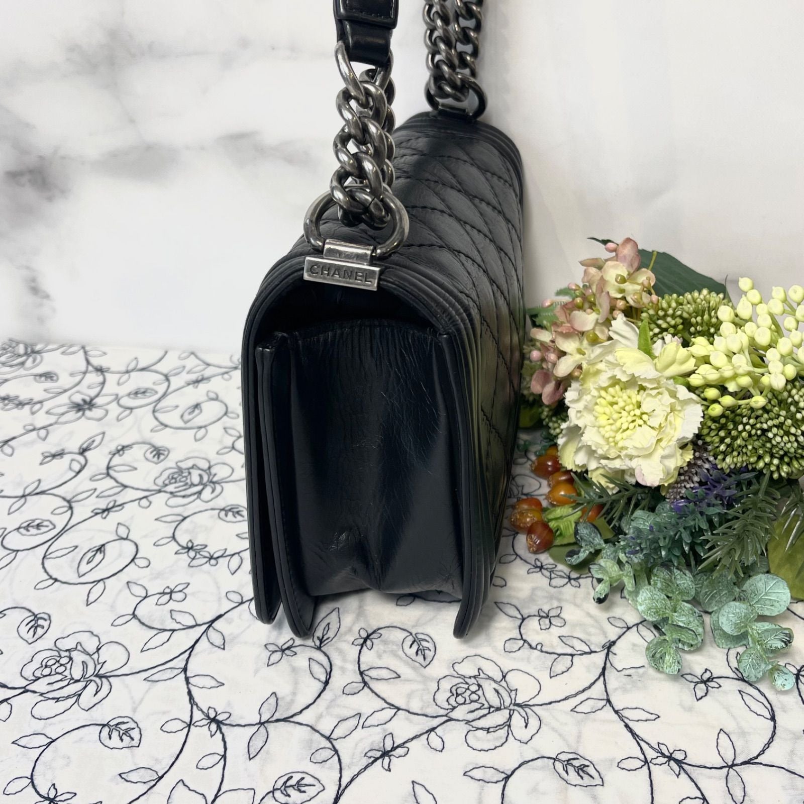 Chanel Boy Quilted Shoulder Bag Black — view 6