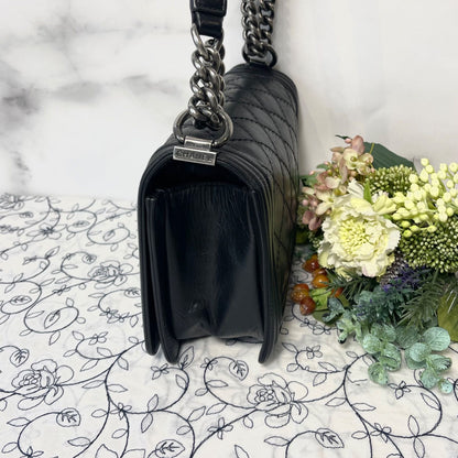 Chanel Boy Quilted Shoulder Bag Black — view 6