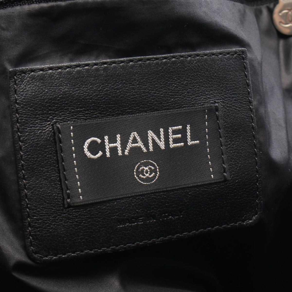 Chanel Tote Bag Dedoune Coconage 2-Way Black White Nylon Fabric — view 4